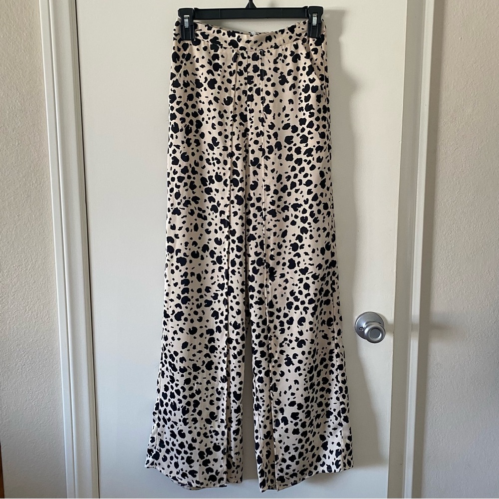 Beach Bunny Ramsey Split‎ Leg Pants, XS - Picture 2 of 12